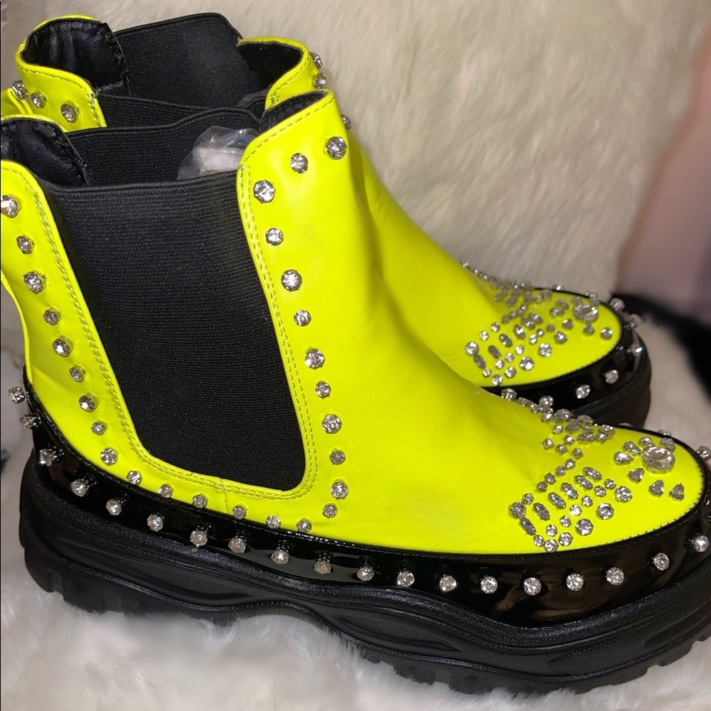 NEW!!! NEVER WORN!!! Neon Yellow Platform Boots